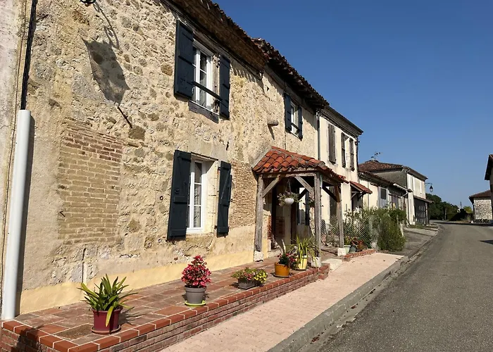 La Maison Du Village Vakantiehuis